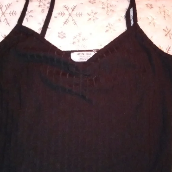 Tank Top - Picture 2 of 3